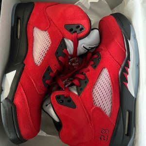 Like new air Jordan’s toro reds